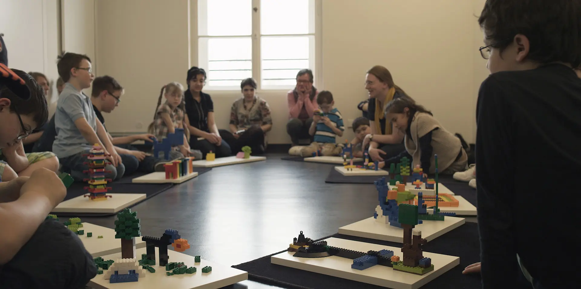Lego Blind Art, el arte experimentado por niños invidentes