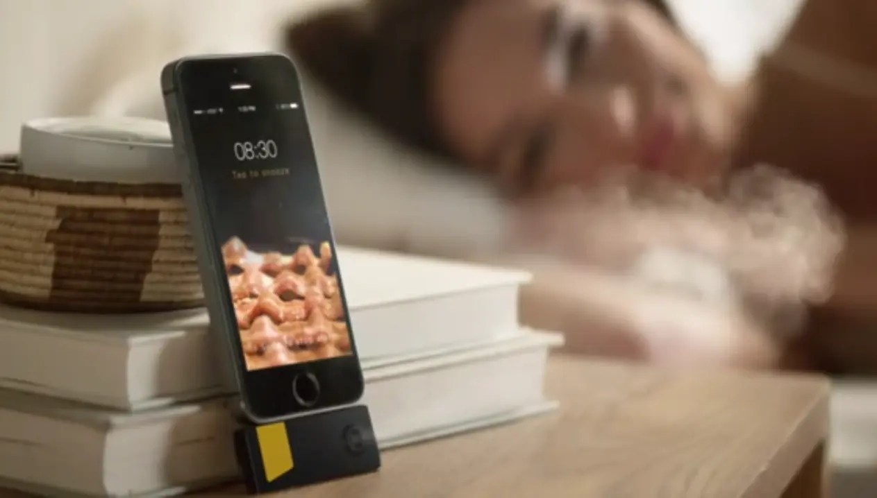 Oscar Mayer crea una aplicación para iPhone que te despierta con olor a bacon